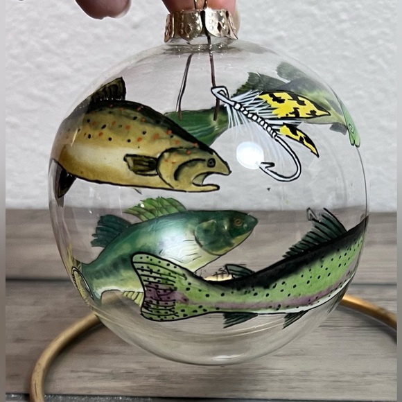 Chase International Mouth-Blown Glass Reverse Painted Christmas Ornament Signed - Picture 6 of 7